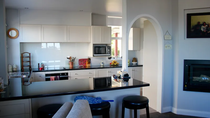 Kitchen renovations by 3G Griffiths Building